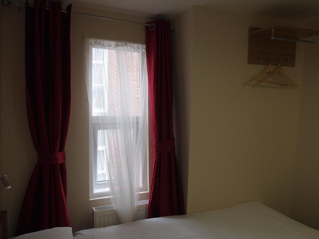 Earls Court Garden Hotel Londen Buitenkant foto