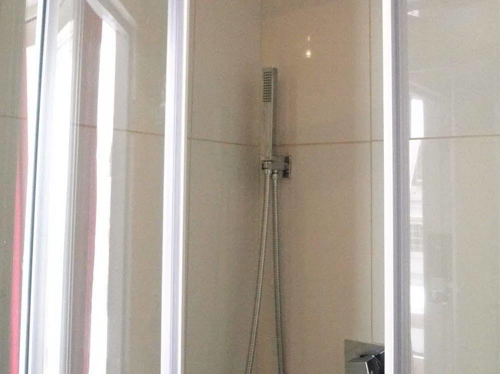 Earls Court Garden Hotel Londen Buitenkant foto
