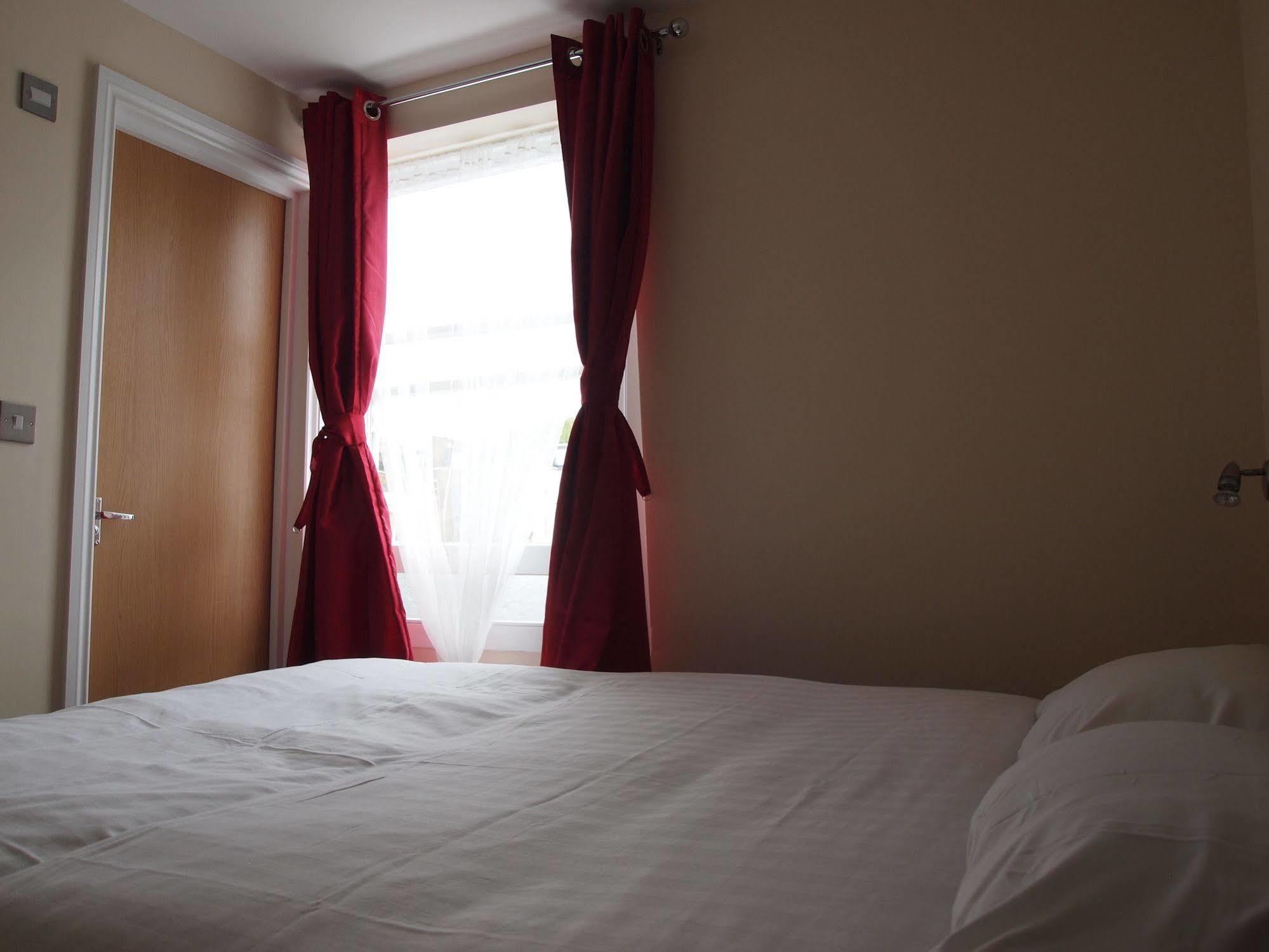 Earls Court Garden Hotel Londen Buitenkant foto